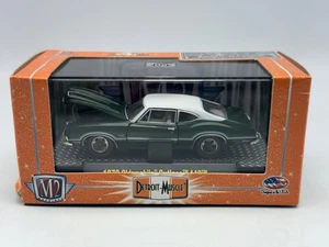 M2 Detroit Muscle 1970 Oldsmobile Cutlass 442, Green, R12, 1:64, NIB - Picture 1 of 13