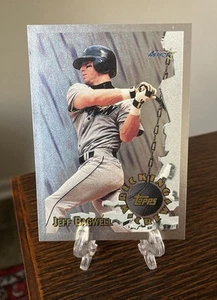 1996 Topps Series 2 Baseball #WC1 Jeff Bagwell Wrecking Crew HOF INSERT - Picture 1 of 2