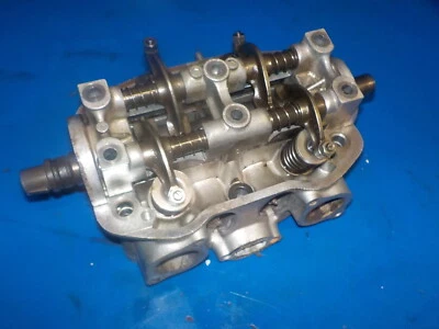 HONDA GL 1000 GOLDWING 1978 CYLINDER HEAD/ ROCKERS/ CAM ,NO BOLTS USED ( C.C ) - Image 1 of 4