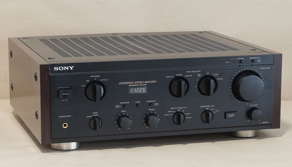 Sony TA-F830ES Stereo Vollverstärker + Holzwangen * kompl. Revidiert vom Händler - Bild 1 von 4