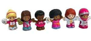 Barbie Fisher Price Little People Figuren 6er Set Krankenschwester Dr Künstler Tänzerin Fußball - Bild 1 von 7