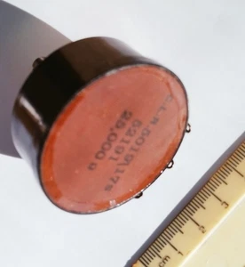 COLVERN 25,K DRAHTGEWICKELTES POTENTIOMETER 25 K OHM NEU VERPACKT 5 CM UNBENUTZT ALTBESTAND - Bild 1 von 3