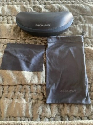 Auténtico estuche rígido con cremallera GIORGIO ARMANI anteojos y gafas de sol vacías Foto 1 de 4