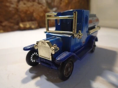 LLEDO DAYS GONE 066-068 ESSO TANKER TRUCK, EXCELLENT,  ENGLAND         5-155-1-5 - Image 1 of 4