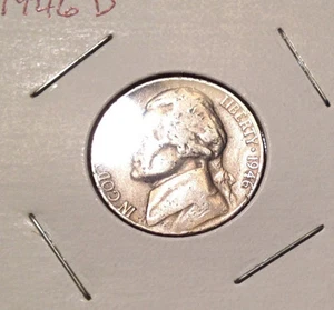1946 D 5C Jefferson nickel - Picture 1 of 3