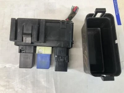 Bloque de montaje de relé 15 16 17 Infiniti Q60 cupé O Foto 1 de 4