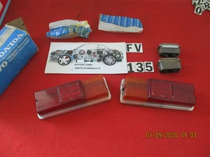 COPPIA TRASPARENTI FANALI POSTERIORI PER VOLVO 240 DAF 44 46 - Picture 1 of 2