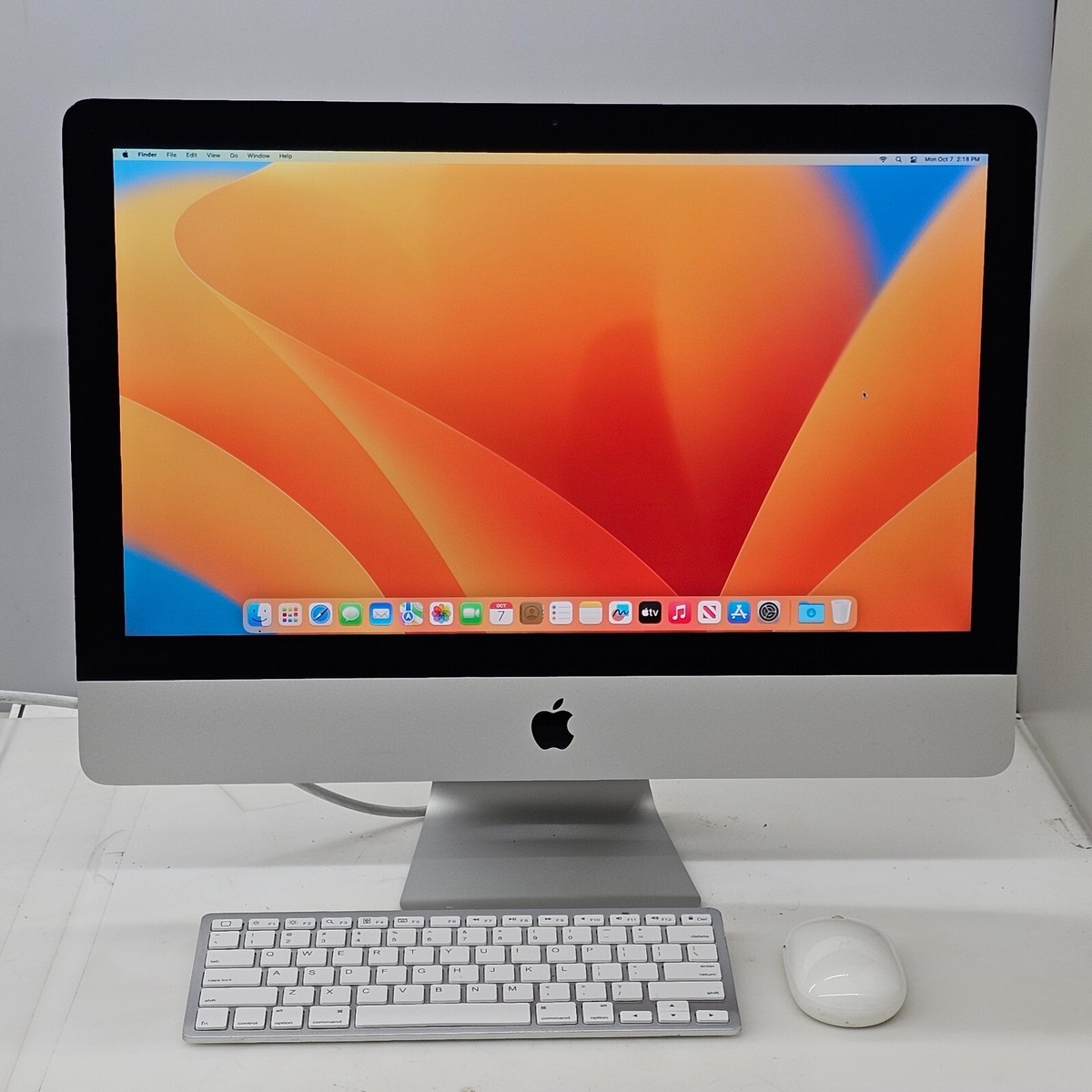 Apple iMac Intel Core i5 7th Gen. 16 GB RAM Apple Desktops Apple iMac Intel Core i5 7th Gen. 16 GB RAM Apple Desktops