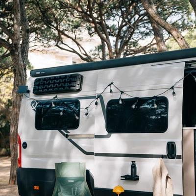 CAMPNETIC Magnetische Camping LED Lichterkette mit Solarpanel ideal für Camper und Van