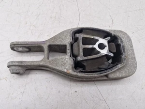 Vauxhall Mokka MK1 J13 1.6 CDTI Engine Gearbox Mount 95248684 - Picture 1 of 24