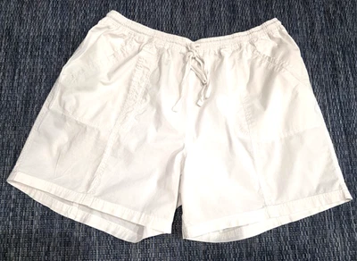 Fresh Produce Womens Shorts 100 % Cotton White 2XL 4 Pockets Bermuda - Image 1 of 4