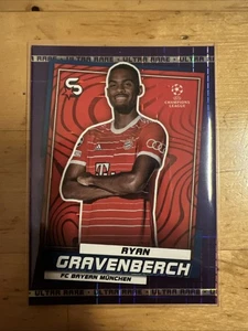Topps Superstars UEFA CL 2022/23 Purple Numbered /99 Ryan Gravenberch FC Bayern - Bild 1 von 3