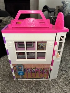 Barbie Cook n Grill Restaurant Play Set 2020 Mattel No. GXY72 -No Accessories - Picture 1 of 8
