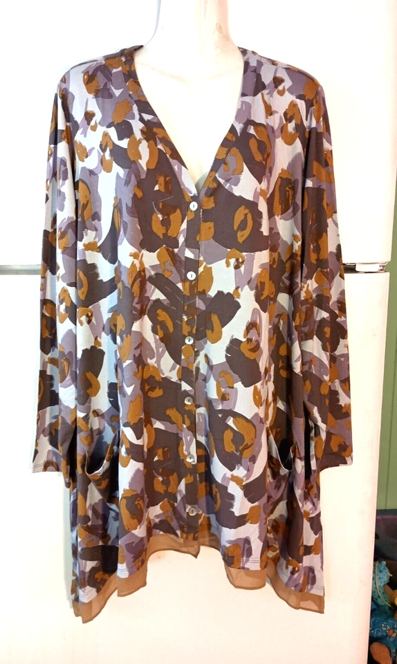 WOMEN'S LOGO BY LORI GOLDSTEIN ABSTRACT LONG SLEEVE TUNIC TOP PLUS SIZE 3X - Image 1 of 4