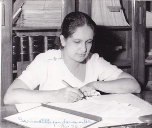 Sirimavo Bandaranaike - Premierministerin Sri Lanka - original signiert "1970" - Picture 1 of 3
