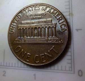1969-D floating roof penny lincoln memorial cent, Memorial Errors - Picture 1 of 24