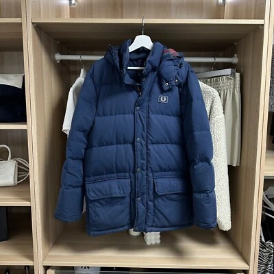 Fred Perry Mens Arctic Down Puffer Coat Jacket Size M Navy Heavy Hood J3281 - Image 1 of 4