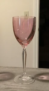 Rose Or Pink Wine Glass Tulip Base Connection In Middle Pier One - Picture 1 of 11