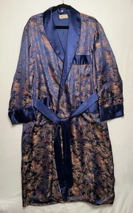 Vintage Oriental Silk Robe Men’s Size 46 smoking jacket Chinese Embroidery Large - Picture 1 of 10
