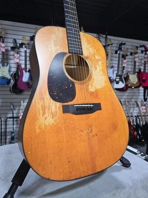 Martin D-18L Street Legend serie estándar, para zurdos, tinta personalizada (2025) #304 Foto 1 de 4