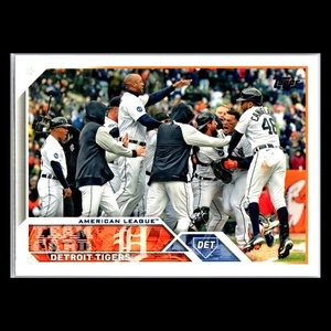 2023 Topps Series 2 - #555 Detroit Tigers Team Card - Picture 1 of 2