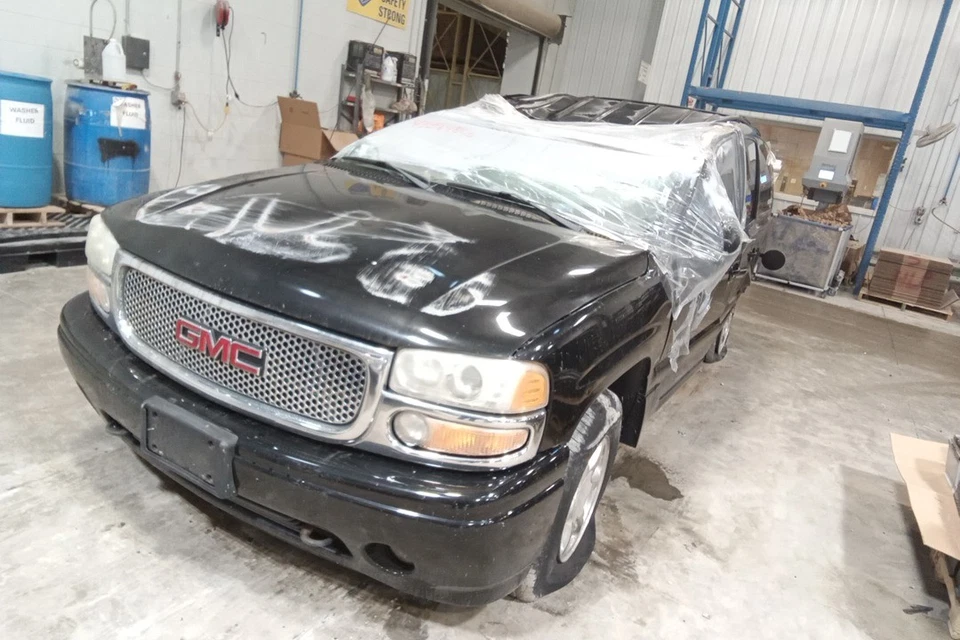 GMC Yukon XL 1500 2001 transmisión automática OEM 171 k millas - LKQ441259391 Foto 1 de 4