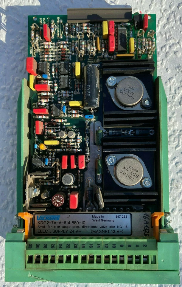 Vickers Verstärkerkarte KDG2-7A-A-614 889-10 für Proportionalventil - Bild 1 von 2