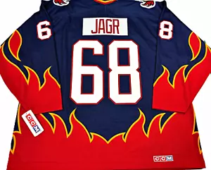 VTG-2XL * JAROMIR JAGR CALGARY FLAMES FAN/FASHION CCM NHL LICENSED HOCKEY JERSEY - Picture 1 of 11