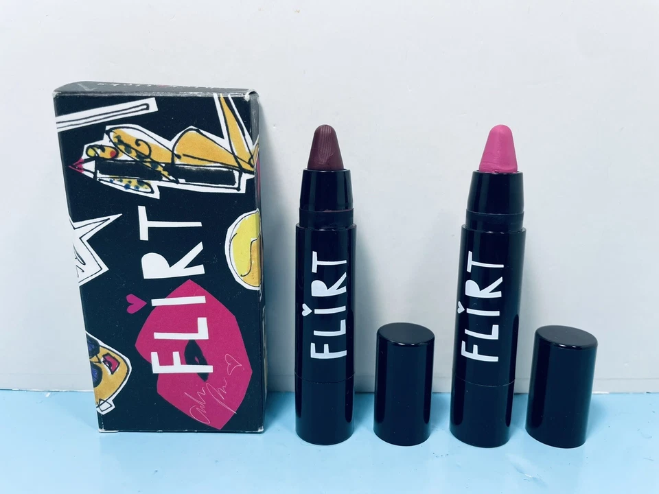 FLIRT COSMETICS - COQUETEAR - DOS POLLITOS PARA LABIOS - PAULY & FRANKY - 0,105 OZ Foto 1 de 1