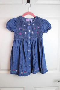 Angel Fish Smocked Chambray Embroidered Button Front Dress Ruffle Trim Size 5/6 - Picture 1 of 4