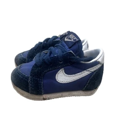 Nike Vintage Años 80 Big Swoosh Bebé Niños Talla 3 Hecho Zapatos para Correr 1984 Foto 1 de 4