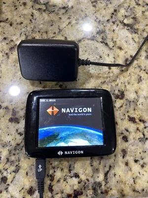 NAVIGON 2100 Dash Mount GPS, Automotive Mountable, For Parts - Image 1 of 4