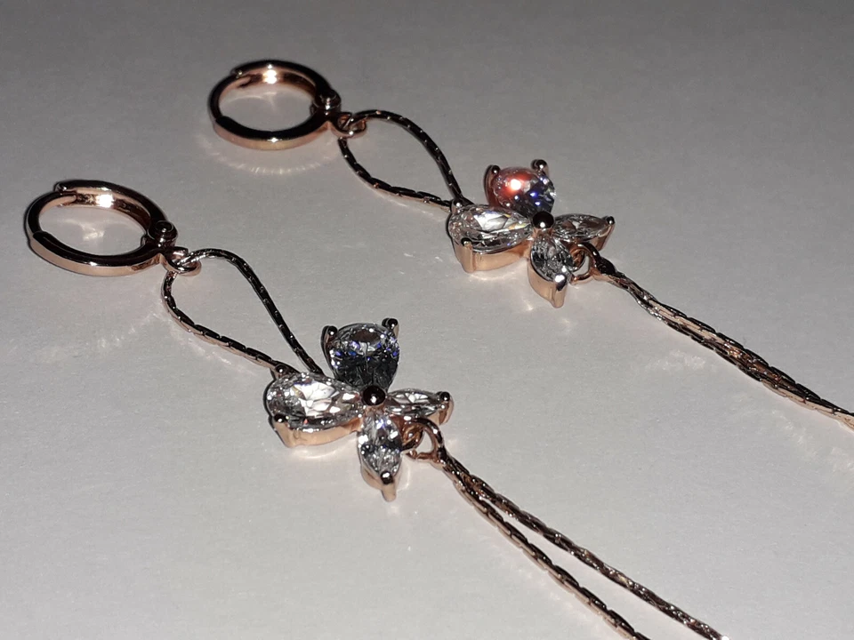 orecchini pendenti lunghi con farfalla zirconi cubici trasparenti placc oro rosa - Immagine 1 di 4