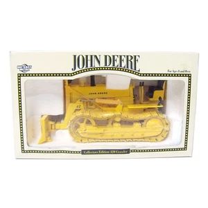 1/16 Collectors Edition John Deere 420 Industrial Crawler by ERTL ZFN5067DA - Picture 1 of 2