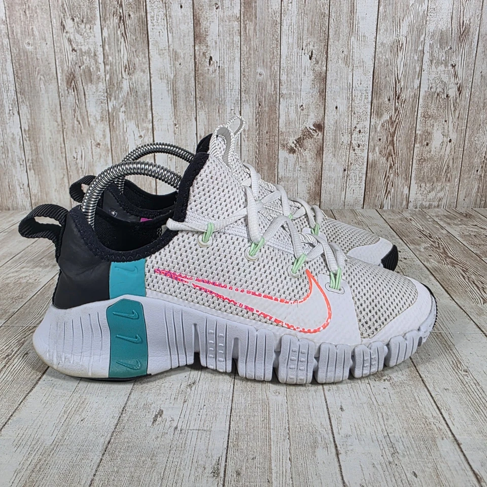Nike Free Metcon 4 Training Shoes White Multi Color Womens Sneakers - Image 1 of 4