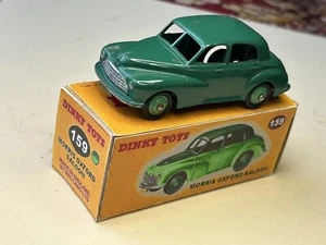Dinky Toys #159 Morris Oxford saloon dark green VGood in replica/repro Box - Picture 1 of 7