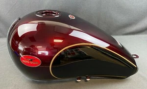 NEW GENUINE MOTO GUZZI CALIFORNIA TOURING 2002 VINTAGE RED FUEL TANK GU89000444 - Picture 1 of 9