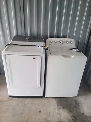 Samsung 7.4 cu. ft. Electric Model#DVE50R5200W - Image 1 of 4