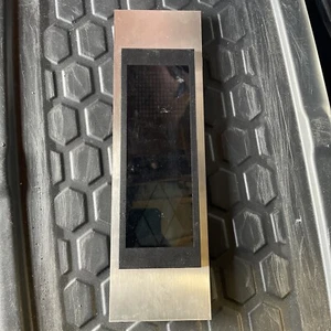 KM806890G02 KONE Elevator Display F2KHDVW Amber Vertical - Picture 1 of 6