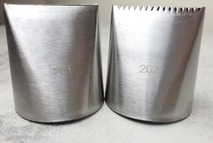 Set Of 2: Large Icing Piping Nozzles Decorating Pastry Cake Tools Tip Design - Picture 1 of 8