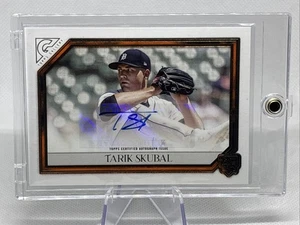 2021 Topps Gallery Rookie Autographs Tarik Skubal #RA-TSK Gold /25 Tigers NM+ - Picture 1 of 3