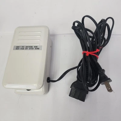 Genuine Singer YDK Controller YC-50F Metal Sewing Machine Foot Pedal 3 Prong - Image 1 of 4