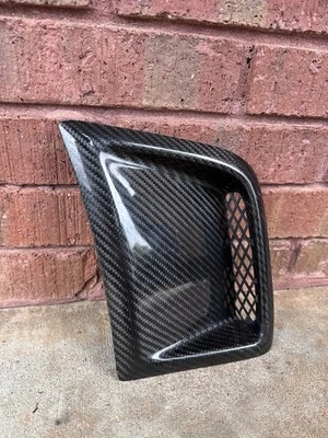 Parachoques delantero de plasma de carbono para Subaru WRX STI 2008-2014 ventilación de aire LH / 67A Foto 1 de 4