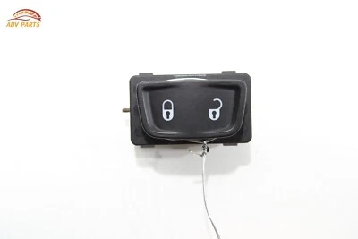 2015 - 2023 JEEP RENEGADE INTERRUPTOR DE DESBLOQUEIO DE TRAVA DE PORTA LATERAL DO PASSAGEIRO DIANTEIRO DIREITO FABRICANTE DE EQUIPAMENTO ORIGINAL - Imagem 1 de 4