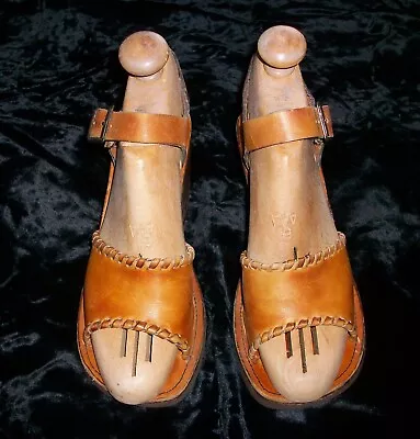 MILES Vintage 1970s Golden Brown Leather Women's Boho Shoes Wood Heel Open Toe - Image 1 of 4