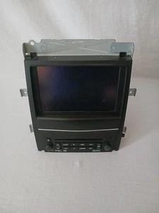 2012-2014 Cadillac Escalade Radio Screen Navigation Stereo CD GM PN 22832453 OEM - Picture 1 of 14