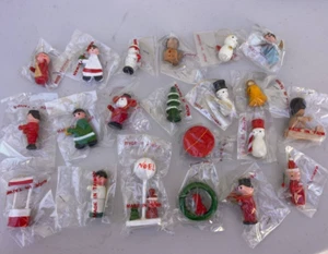 Vintage Christmas ornaments Set Of 21 Wood New 2" - Picture 1 of 8