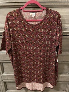 Lularoe Irma Top - Small - Picture 1 of 3