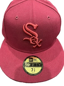 Chicago White Sox New Era 59Fifty Basic Fitted Cap Hat All Red Sz 7 3/8 NWT - Picture 1 of 7