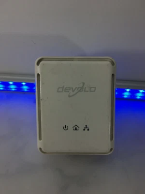 DEVOLO dLAN 200 AVmini POWERLINE ETHERNET ADAPTER - MT 2295 #248 - Image 1 of 2